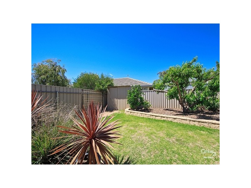 24 Bosuns Way, Seaford Rise SA 5169