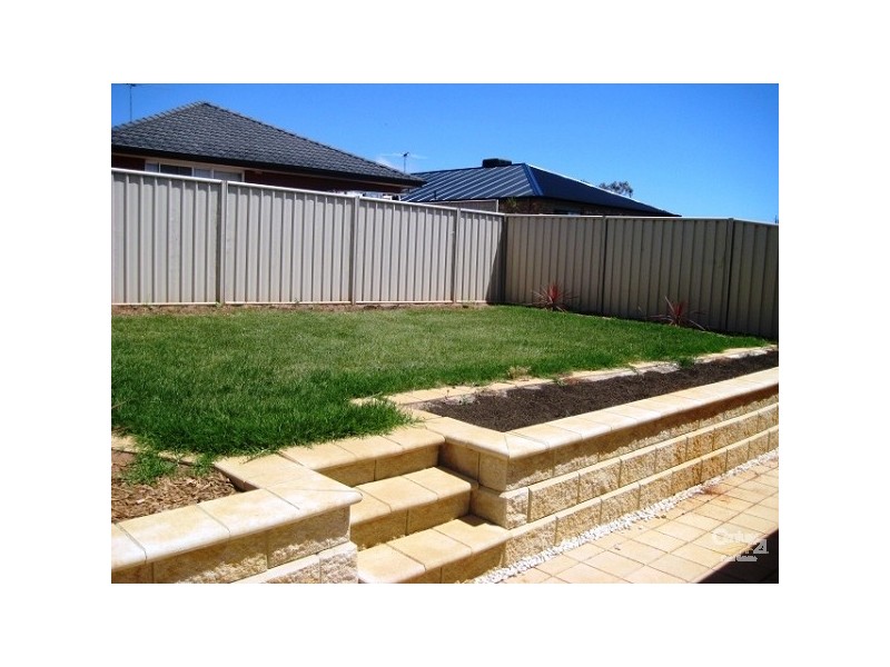 18 Caronia Cove, Sellicks Beach SA 5174