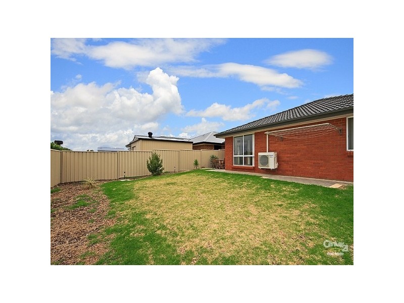 9 Oriana Drive, Sellicks Beach SA 5174