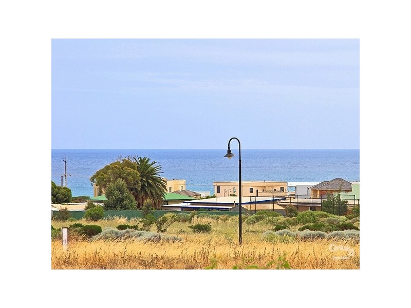 9 Oriana Drive, Sellicks Beach SA 5174