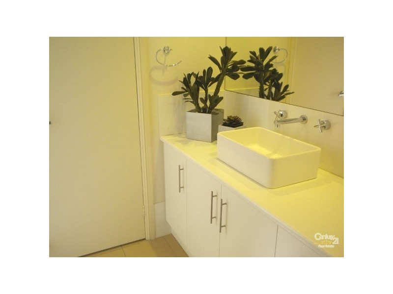 8 Nicholl Avenue, Aldinga Beach SA 5173