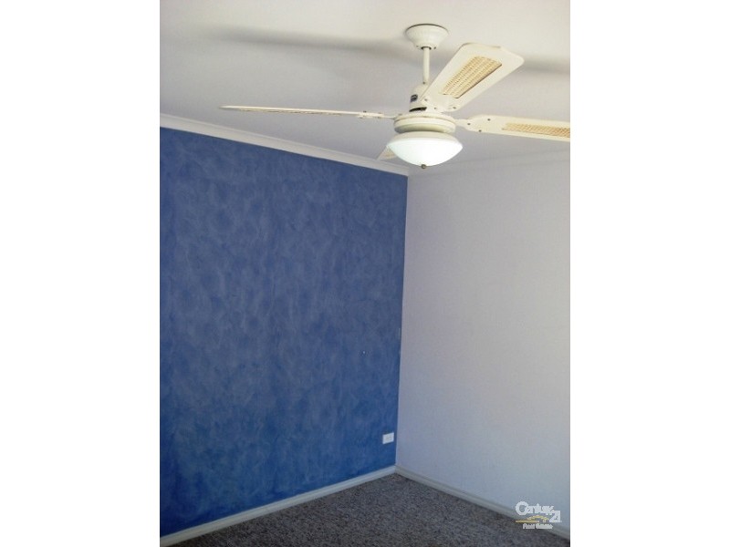 2/1-5 Englewood Close, Seaford Rise SA 5169