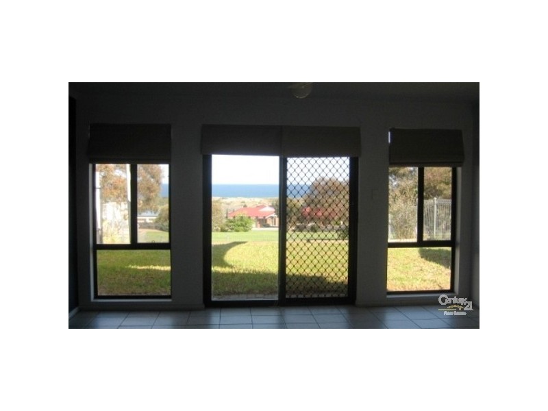 2/1-5 Englewood Close, Seaford Rise SA 5169