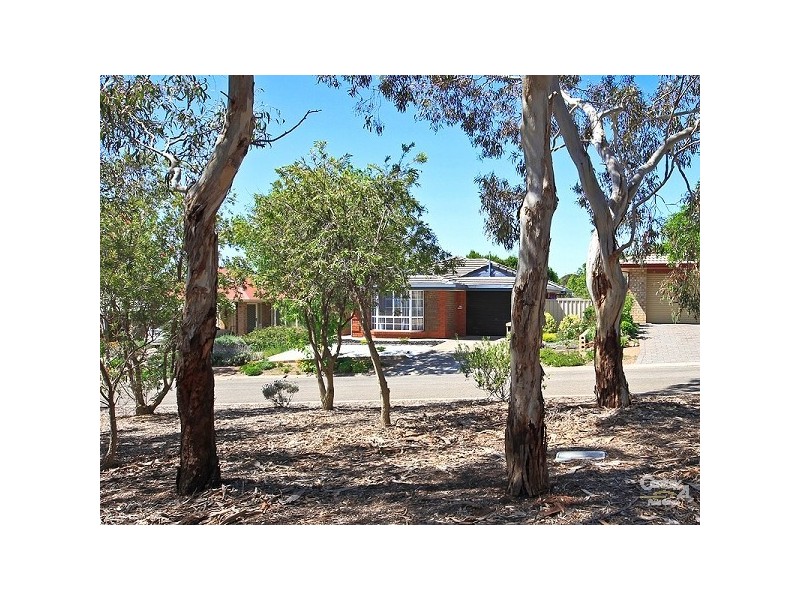 25 Martinique Drive, Seaford Rise SA 5169