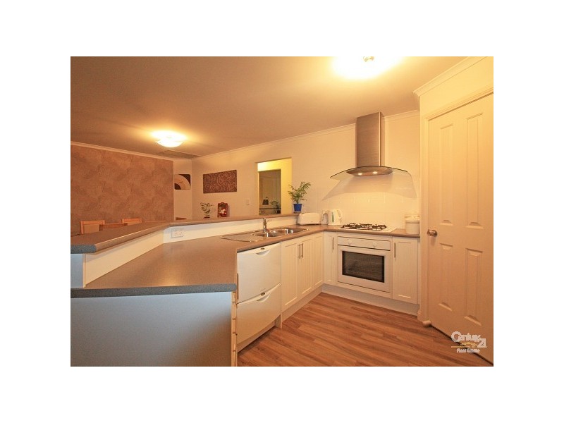 4 Pebble Court, Aldinga Beach SA 5173