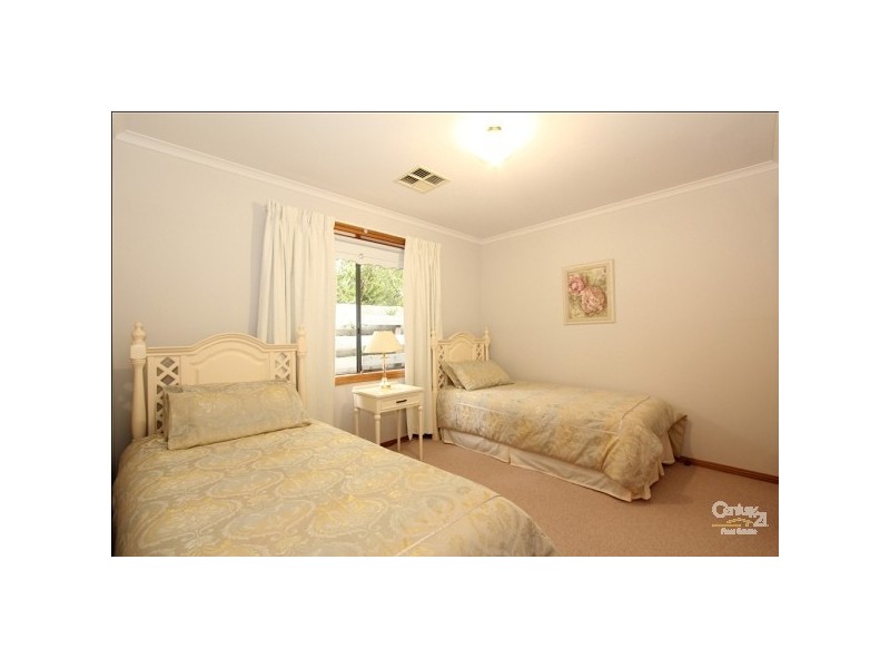 13 Quail Street, Aldinga Beach SA 5173