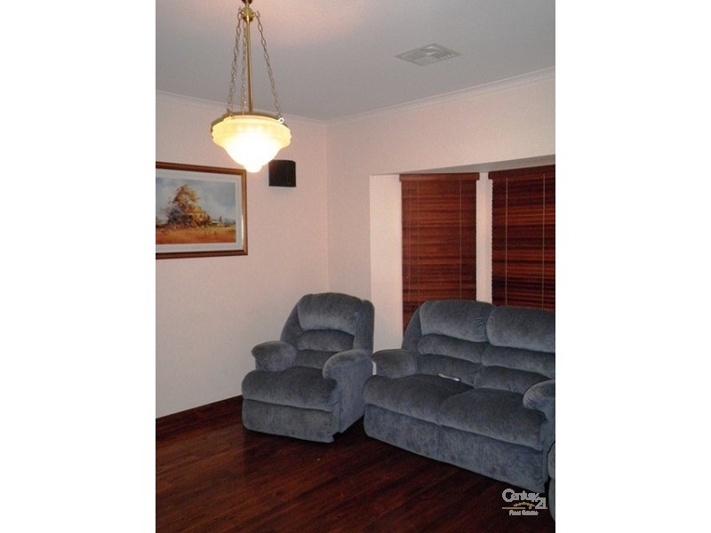 1 Chiton Avenue, Seaford Rise SA 5169