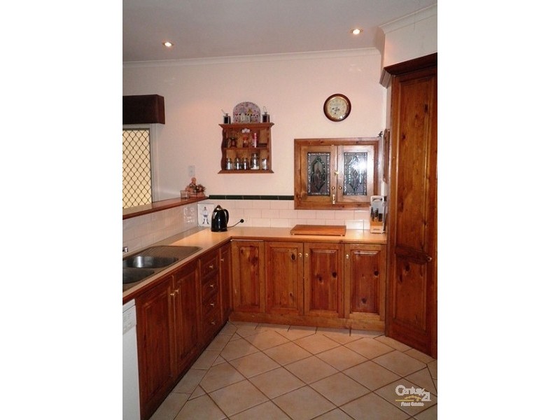 1 Chiton Avenue, Seaford Rise SA 5169