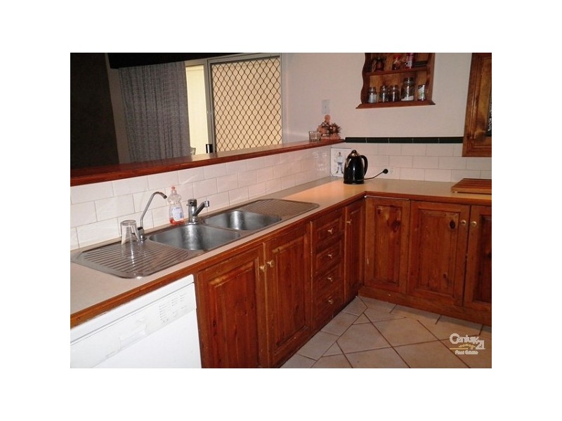 1 Chiton Avenue, Seaford Rise SA 5169