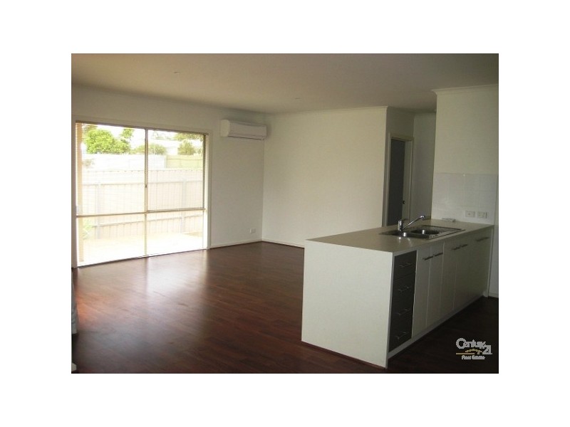 8 John Street, Aldinga Beach SA 5173