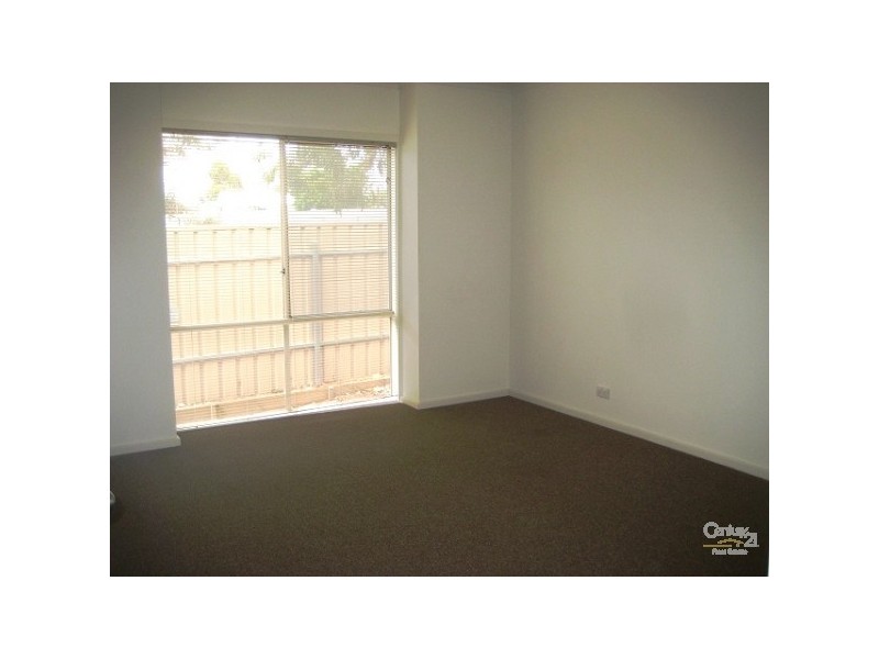 8 John Street, Aldinga Beach SA 5173