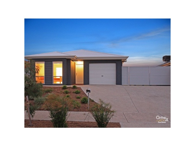 12 Kaurna Avenue, Aldinga Beach SA 5173