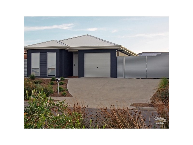 12 Kaurna Avenue, Aldinga Beach SA 5173