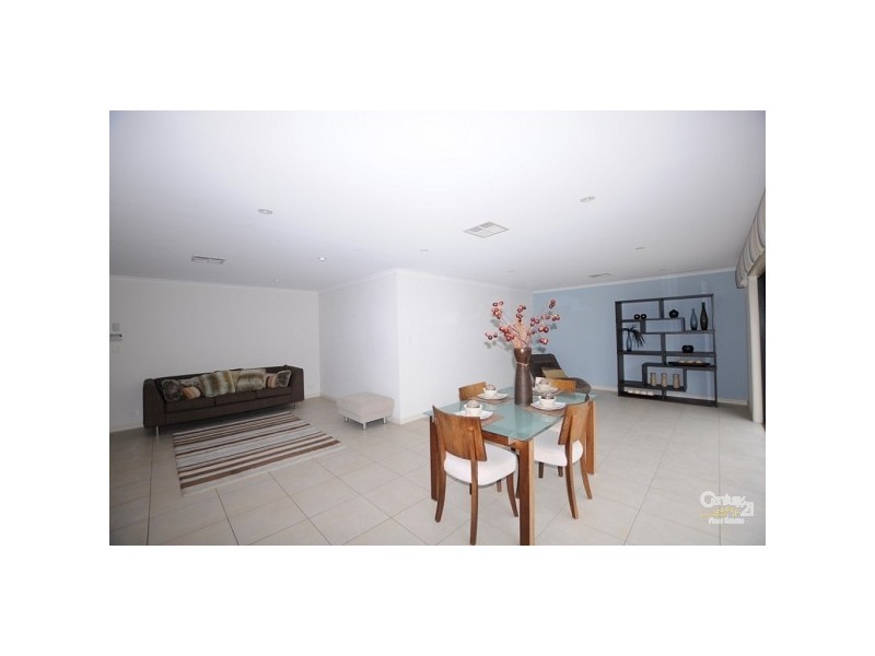 8 Nicholl Avenue, Aldinga Beach SA 5173