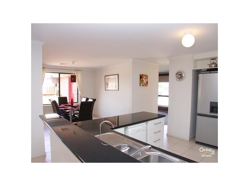 23 Pinkgum Avenue, Aldinga Beach SA 5173