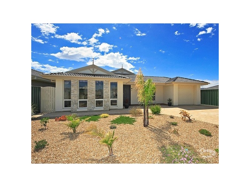 4 Azure Place, Aldinga Beach SA 5173