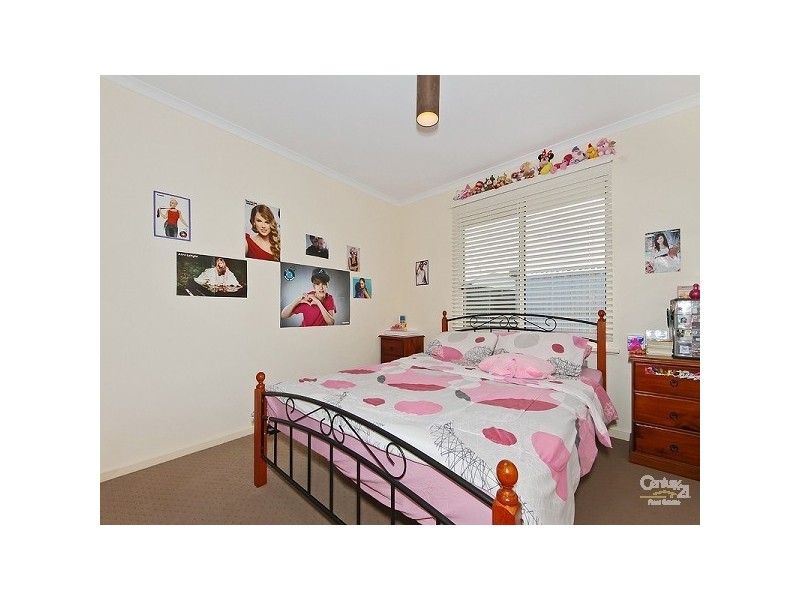 4 Azure Place, Aldinga Beach SA 5173