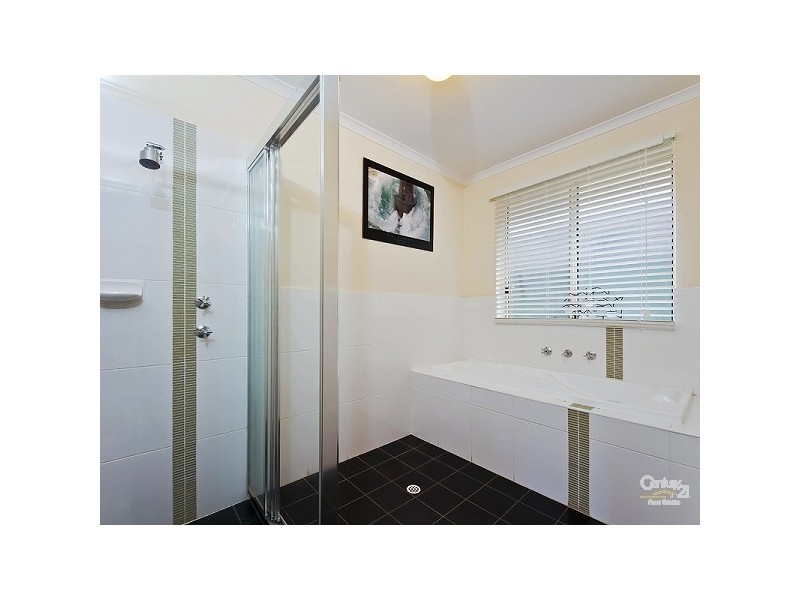 4 Azure Place, Aldinga Beach SA 5173