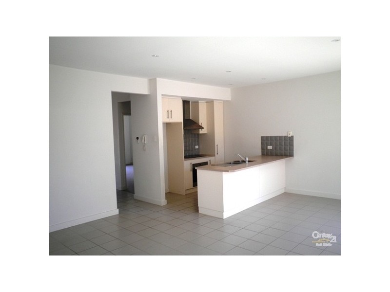 4/16 Whinnerah Avenue, Aldinga Beach SA 5173