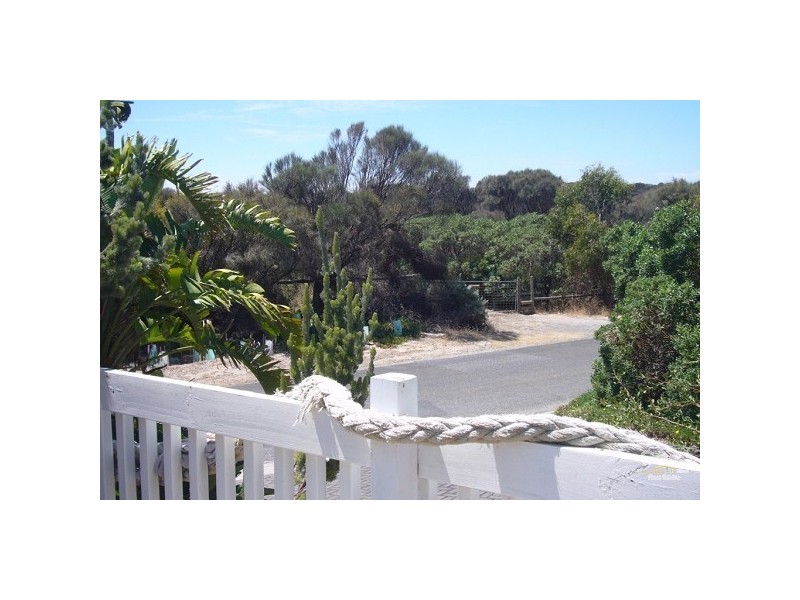 4 Quondong Avenue, Aldinga Beach SA 5173