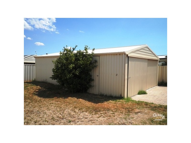 10 Cockle Avenue, Aldinga Beach SA 5173