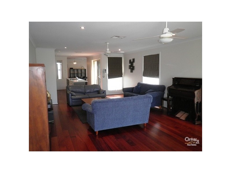 32a Albany Ave, Port Noarlunga South SA 5167