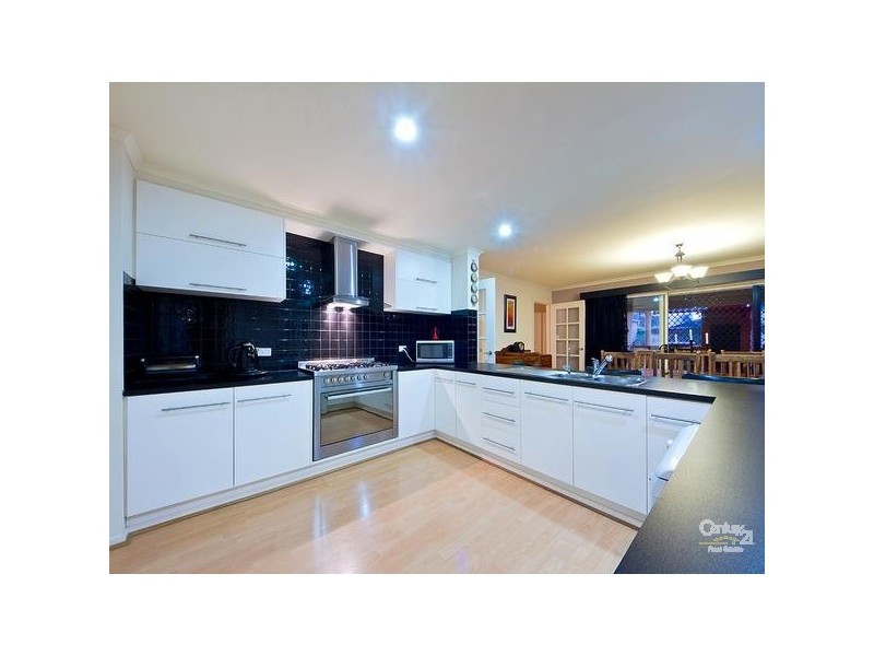 30 Emerald Boulevard, Aldinga Beach SA 5173