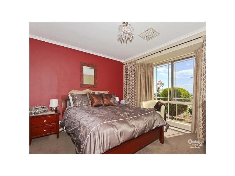 19 Waterford Circuit, Seaford Rise SA 5169