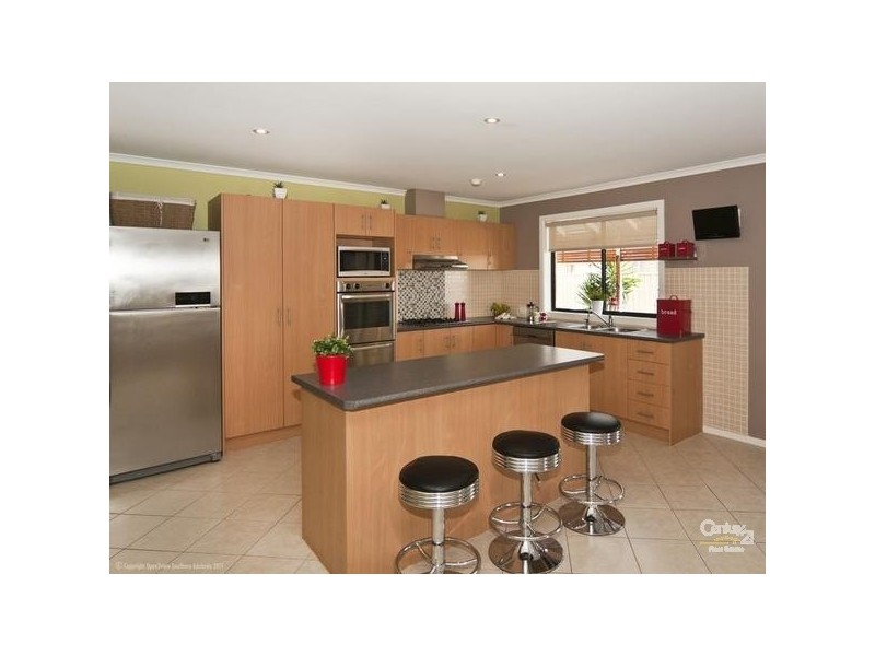 6 Barramundi Way, Aldinga Beach SA 5173
