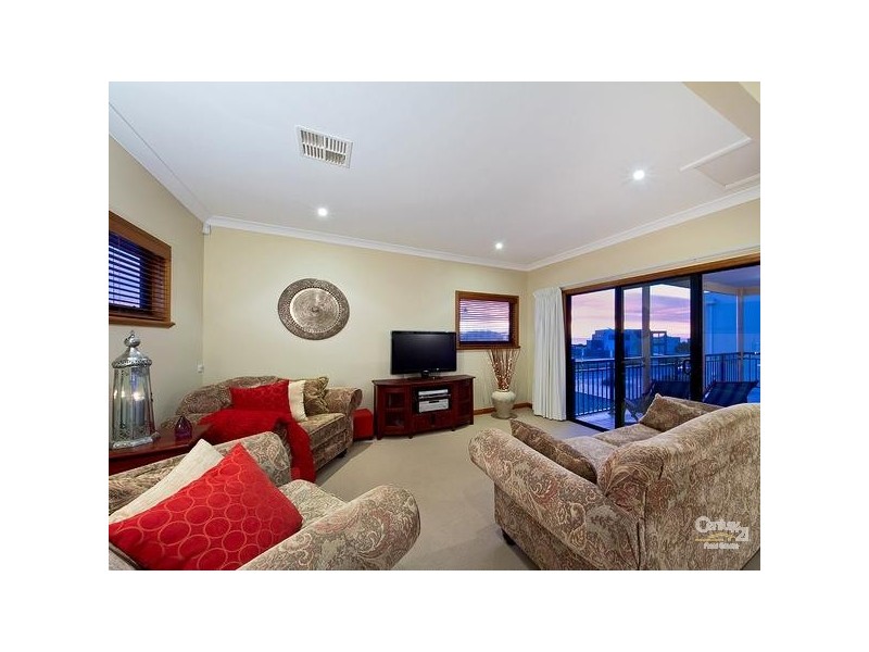 7 Lurline Boulevard, Sellicks Beach SA 5174