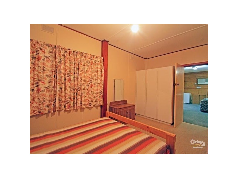 5 Hastings Ave, Sellicks Beach SA 5174