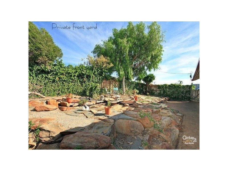 21 Armstrong St, Sellicks Beach SA 5174