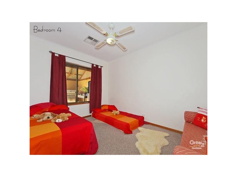 21 Armstrong St, Sellicks Beach SA 5174