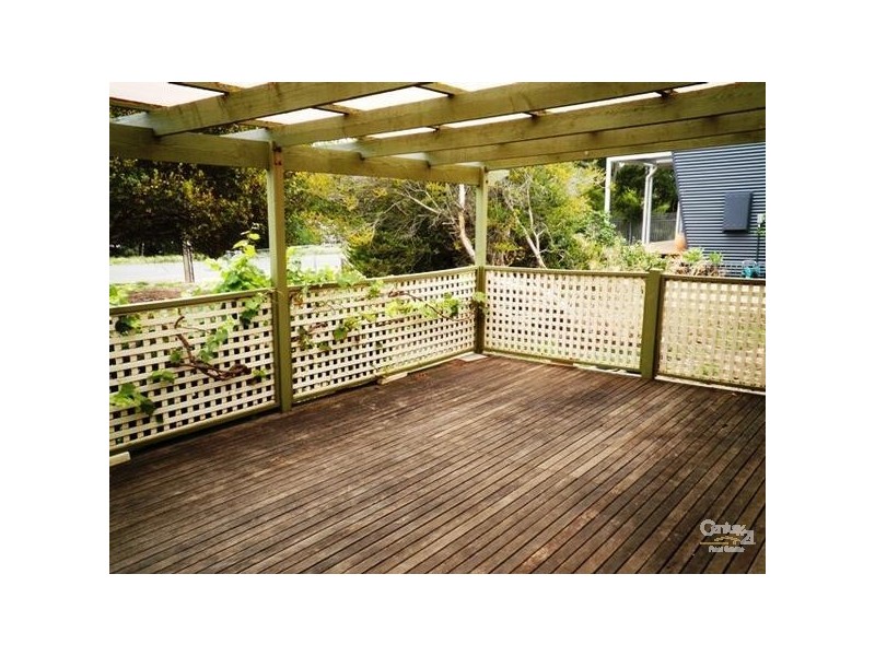 24 Church Street, Port Willunga SA 5173