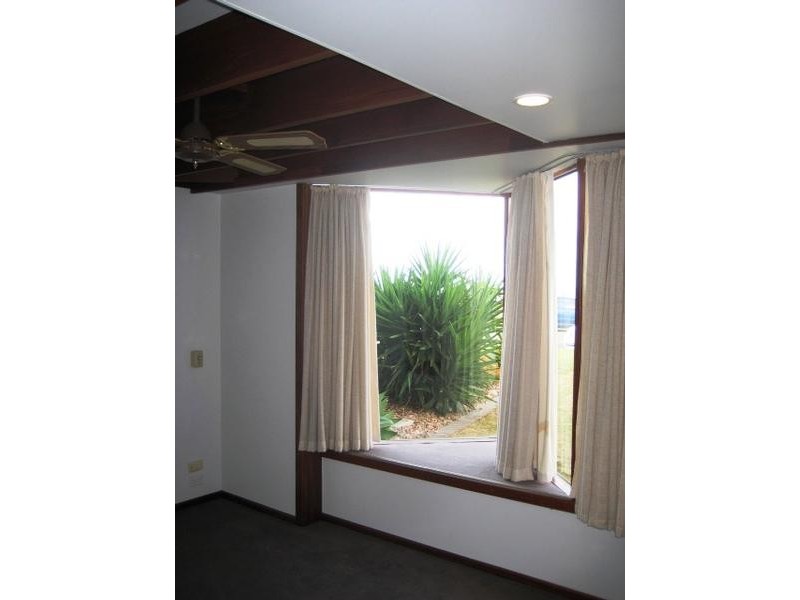 56 Esplanade, Port Willunga SA 5173