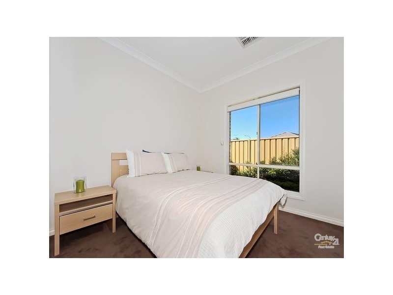 37 Nicholl Avenue, Aldinga Beach SA 5173