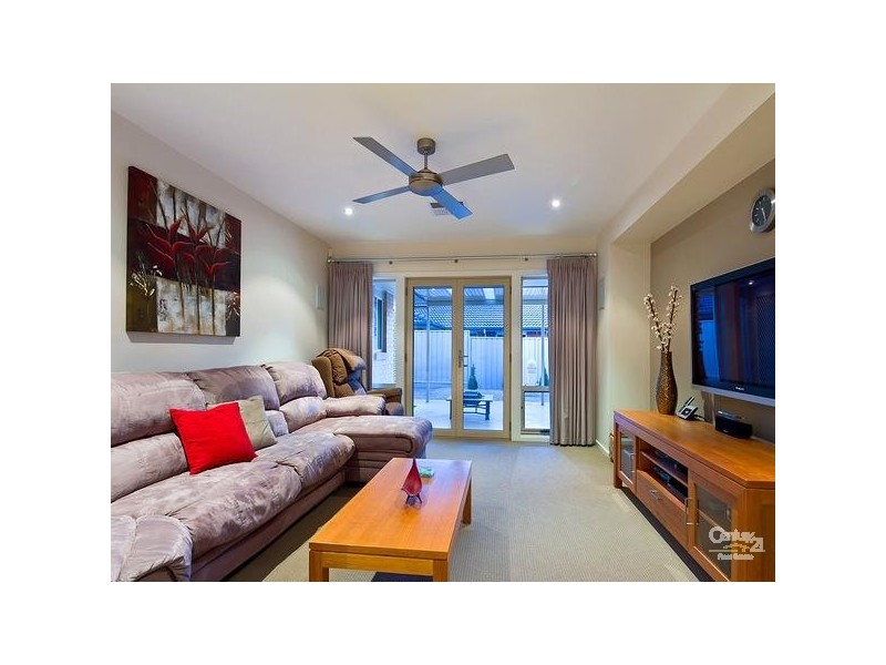 8 Crystal Harmony Court, Sellicks Beach SA 5174