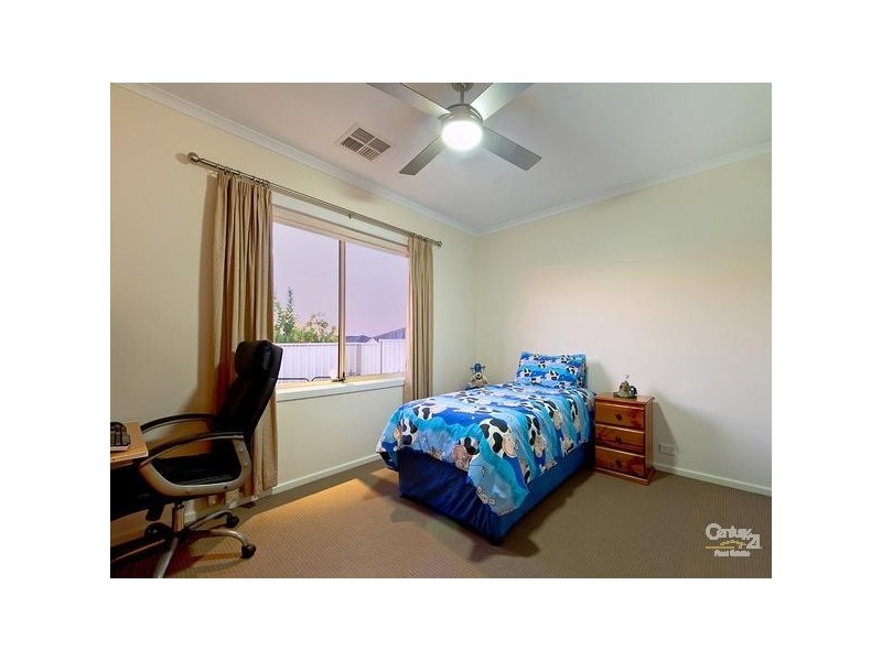 8 Crystal Harmony Court, Sellicks Beach SA 5174