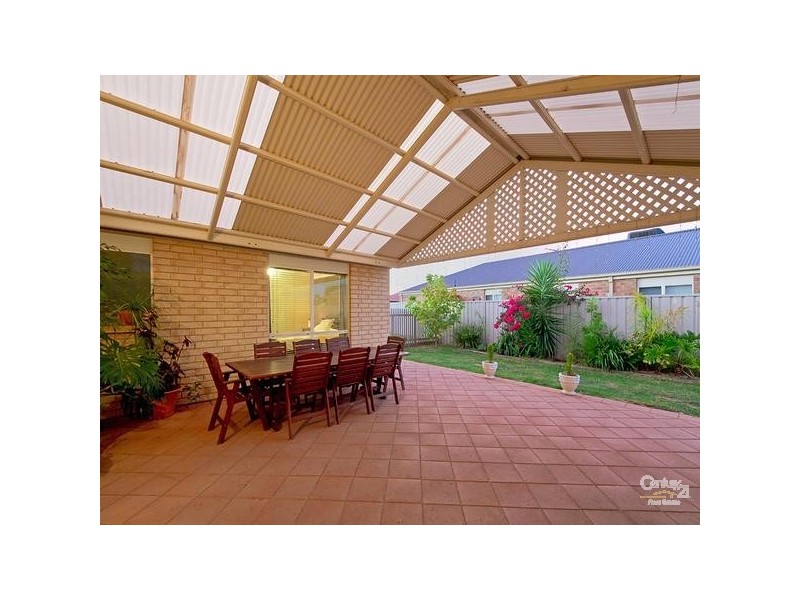 89 Pridham Boulevard, Aldinga Beach SA 5173