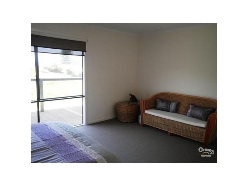 6 Seaview Street, Aldinga Beach SA 5173