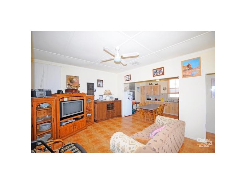 8 Stark Street, Aldinga Beach SA 5173