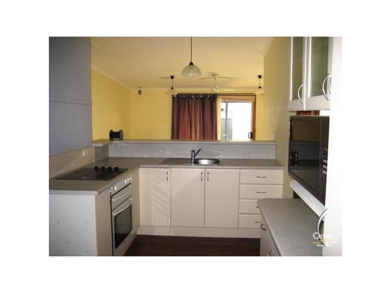 35 Griffiths Drive, Moana SA 5169