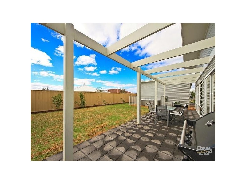 18 Whistlers Avenue, Aldinga Beach SA 5173