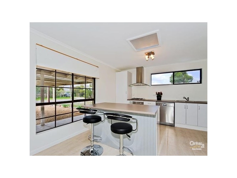 6 Darwalla Road, Aldinga Beach SA 5173