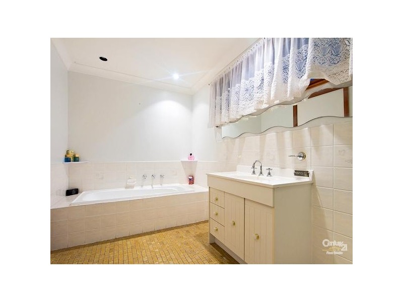 9 Tangier Boulevard, Sellicks Beach SA 5174