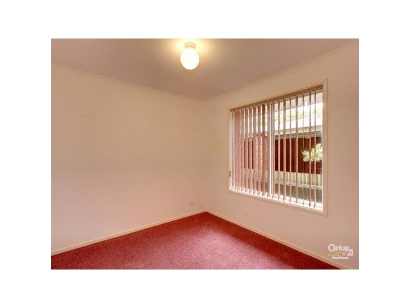 11 Caffrey Crescent, Port Willunga SA 5173