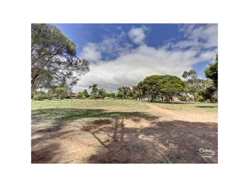 11 Caffrey Crescent, Port Willunga SA 5173
