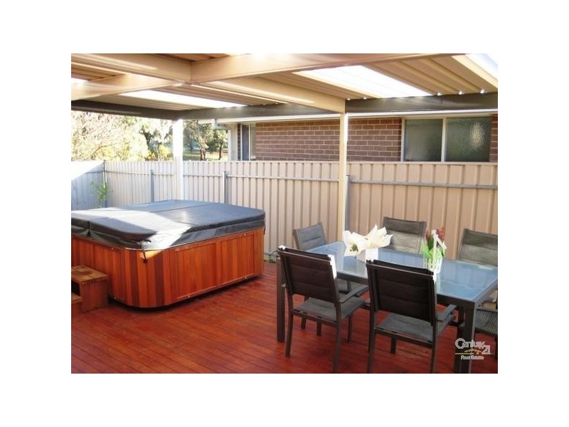 4 Nash Crescent, Morphett Vale SA 5162