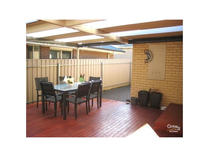 4 Nash Crescent, Morphett Vale SA 5162