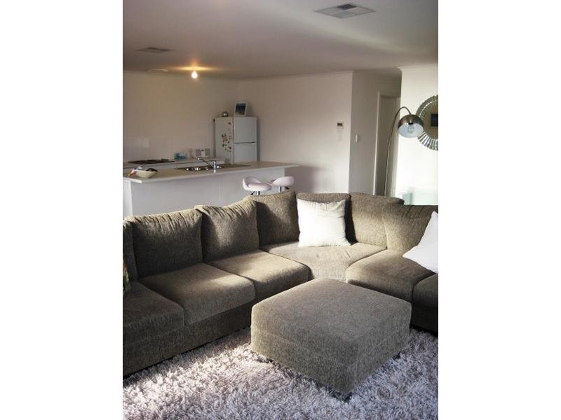 6 Stirling Crescent, Aldinga Beach SA 5173